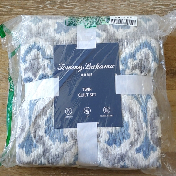 Tommy Bahama Bedding New Tommy Bahama Cape Verde Twin Quilt Set